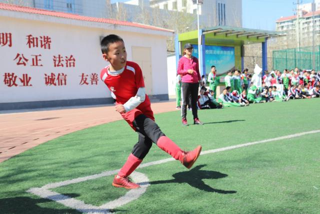 C罗26次出场超越马特乌斯，升至世界杯历史第二，仅次于梅西29次